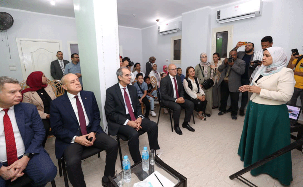 The Minister of Communications and Information Technology Dr. Amr Talaat Visits Apex